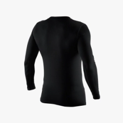 Remera 100% Termica Basecamp Base Layer Negro