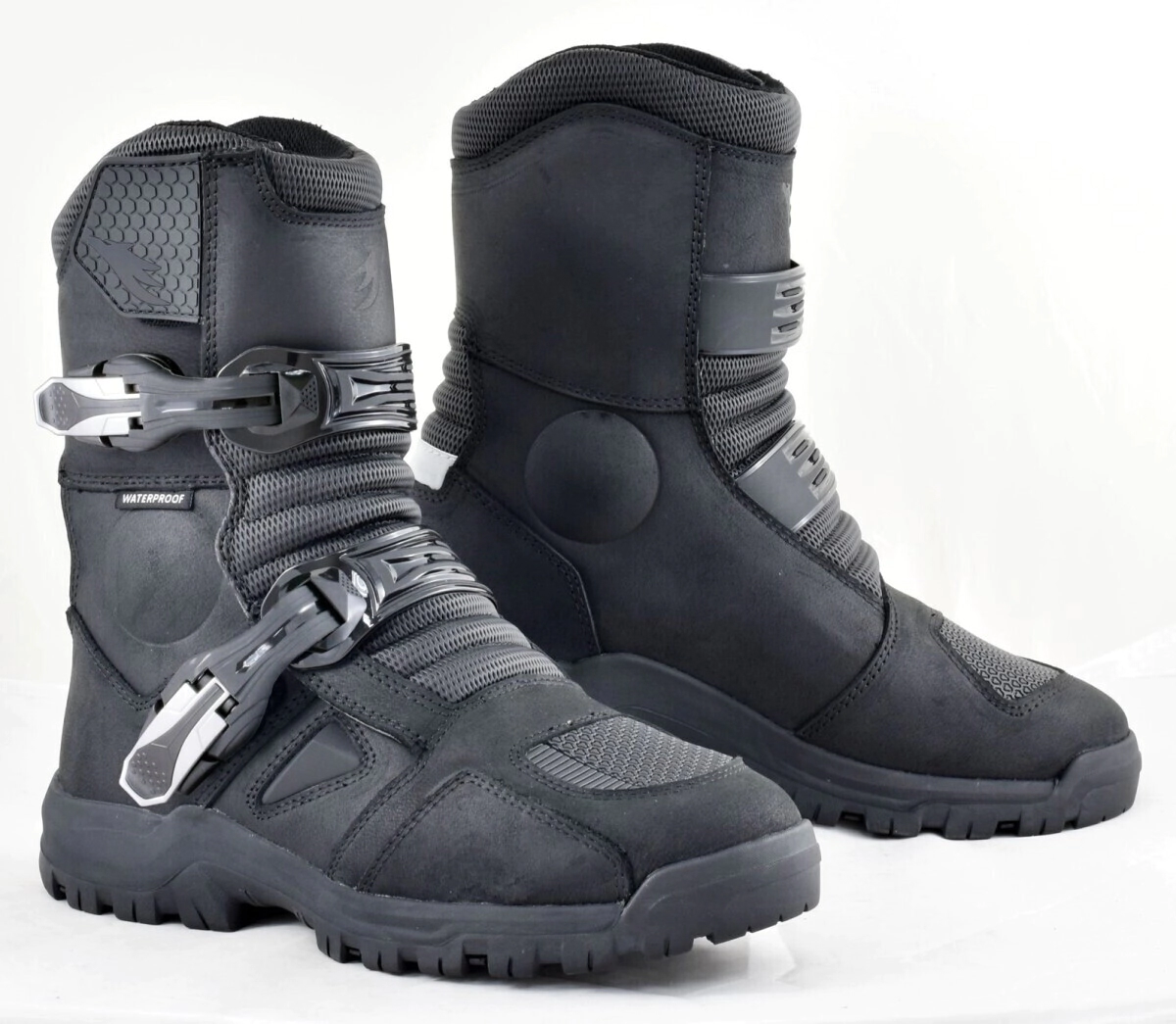 BOTAS ADVENTURE CA�A MEDIA WATERPROOF NEGRO TALLE 40 AR39 -WOLFIN-