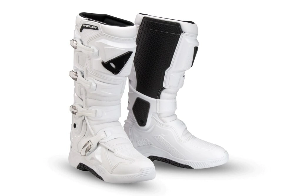 BOTAS CROSS XANDER ARTICULADAS BLANCO TALLE 42 AR41 -UFO-