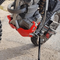 CUBRE CARTER Y BIELETA TORNADO XR250 GRIS -WIRTZ-
