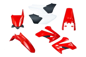 AMX Kit Pl�sticos Moto Honda Tornado con porta n�mero solo lado blanco