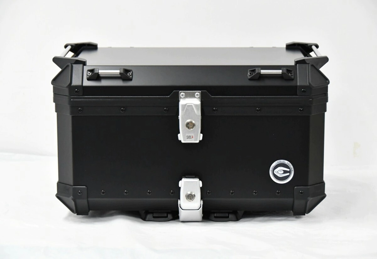 Coocase Ba�l Top Case Moto aluminio 65L negro