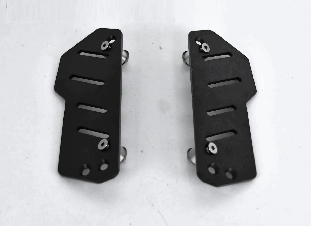 Coocase Soporte Top Case Moto QJ Motor SRT 550SX 600SX aluminio